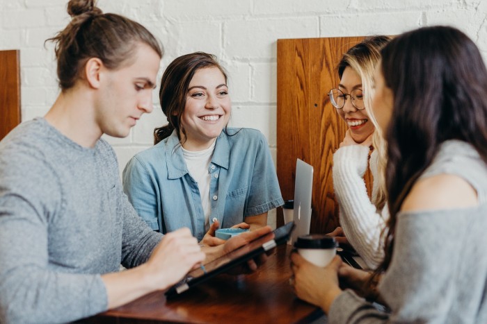Canada student loan programs and how they function